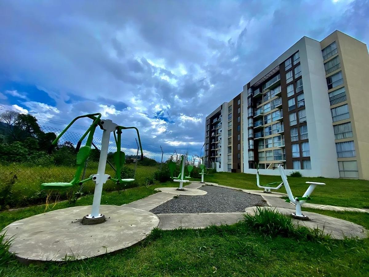 마니살레스 Espectacular Apartamento Amplio Y Moderno A Solo 20 Min De Termales 아파트 외부 사진